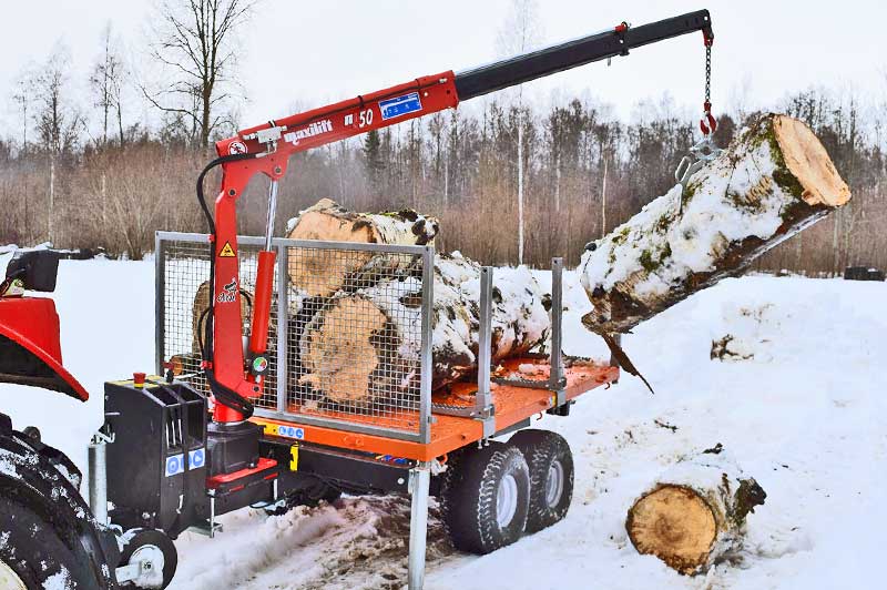 Foresteel Anhänger Option Kran und Holzrunge von epowertec.de E-Mobility